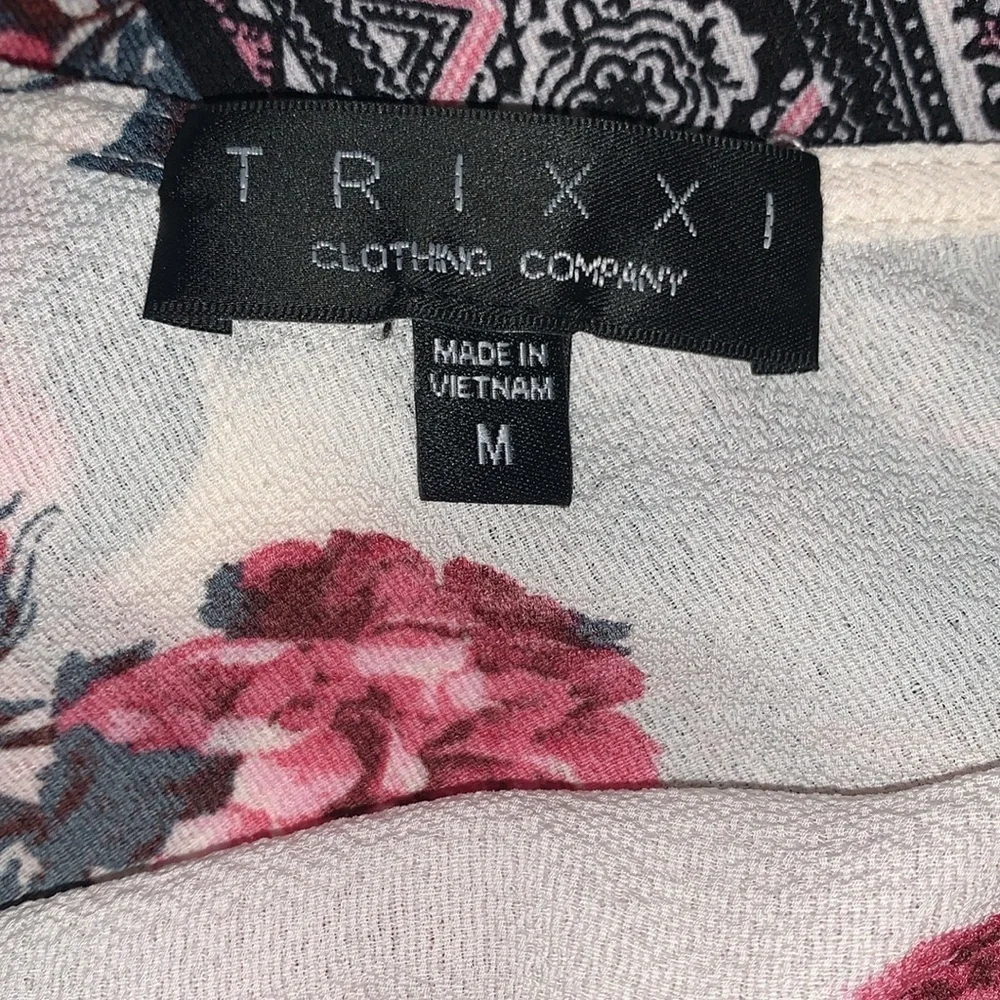 NWT Trixxi Faux Wrap Floral Romper M